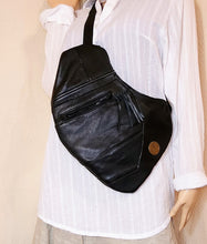Load image into Gallery viewer, Front Bag Black Leather