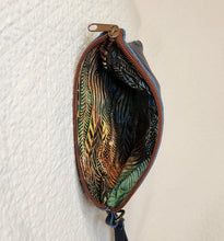 Load image into Gallery viewer, Kay Double Pocket Wristlet