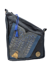 Load image into Gallery viewer, Cowgirl Boot Leather Vest Kirsten Bag
