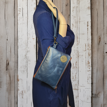 Load image into Gallery viewer, Kay Double Pocket Wristlet