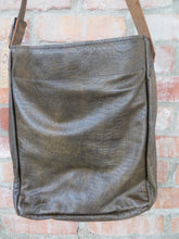 Load image into Gallery viewer, Aislinn Antelope Shoulder Bag