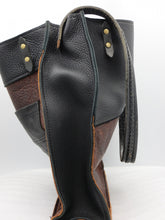Load image into Gallery viewer, Aislinn Leather Shoulder Bag