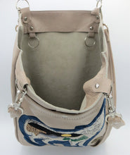Load image into Gallery viewer, The Wolf Two-In-One Leather Tote