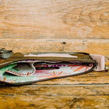 Load image into Gallery viewer, Kirsten Pink & Brown Crossbody Bag