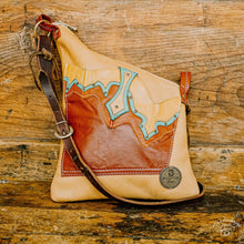 Load image into Gallery viewer, Kirsten Crossbody Leather Bag