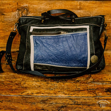 Load image into Gallery viewer, Casey Leather Weekender Bag