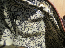 Load image into Gallery viewer, Kirsten Crossbody Bag