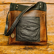 Load image into Gallery viewer, Aislinn Leather Shoulder Bag