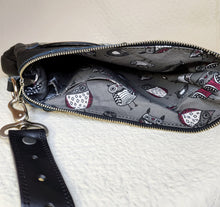 Load image into Gallery viewer, Kirsten Black &amp; Gray Cowgirl Bag
