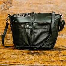 Load image into Gallery viewer, Crossbody Leather Bag
