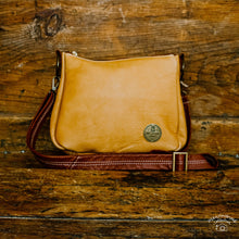Load image into Gallery viewer, Karol Crossbody Leather Bag
