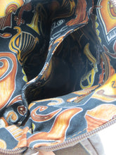 Load image into Gallery viewer, Kirsten Crossbody Leather Bag

